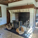 Charming Normandy House - Perfect For A Family Weekend Getaway Daire