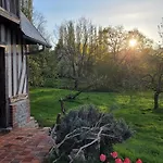 Charming Normandy House - Perfect For A Family Weekend Getaway *