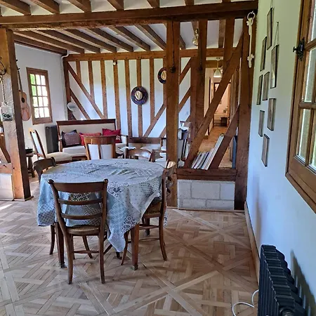 Apartmán Charming Normandy House - Perfect For A Family Weekend Getaway Bonneville-la-Louvet