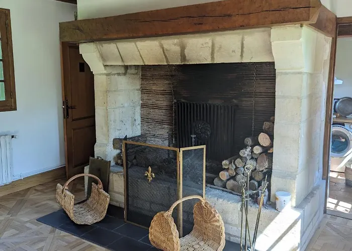 Charming Normandy House - Perfect For A Family Weekend Getaway Apartment